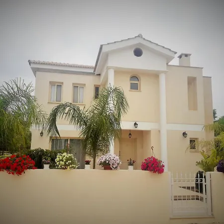 Anthorina 12 Villa